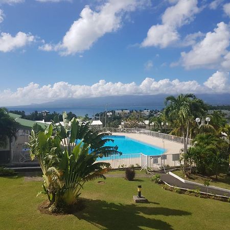 Superbe Studio En Duplex, Vue Sur Mer Et Piscine Le Gosier  Exterior foto